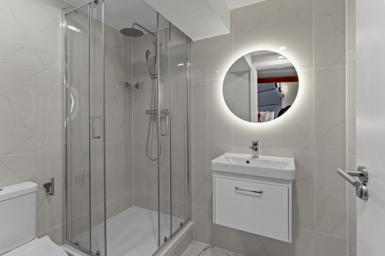 Modern Studio Flat Londres Extérieur photo